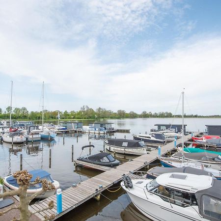 Meerzicht 24 - Luxury Family Accommodation With Beautiful Lake Side View Uitgeest Esterno foto